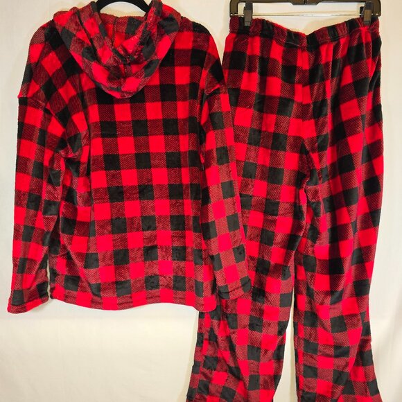 Women's Red & Black Checkered Fleece Hoodie with zipper Pajama set - Picture 3 of 3